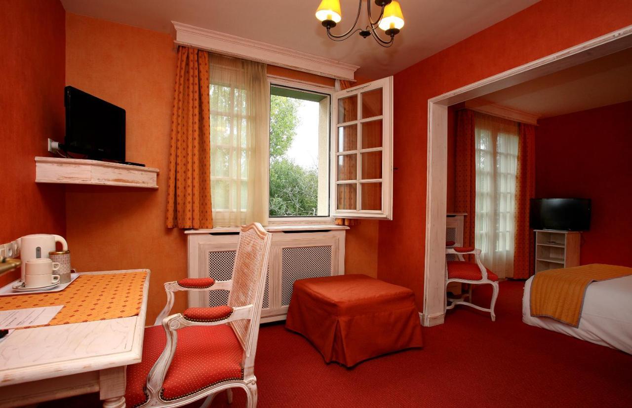 La Grande Bruyere Hotel Touffreville  Exterior photo